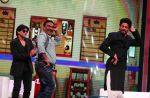 Shahrukh Khan at Marathi event Chala Hawa Yeu Dya on 9th April 2016